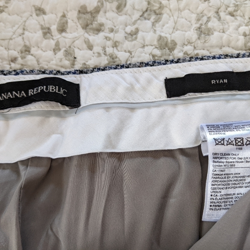 Banana REPUBLIC Size 4 Ryan Crop Pants Blue Black & Gray Plaid Perfect For Fall - Picture 5 of 8